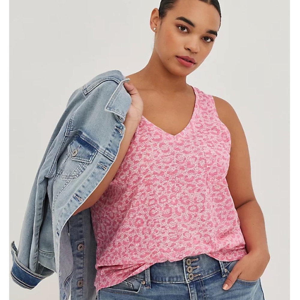 Torrid PINK LEOPARD POCKET TANK: NEW WITH TAGS: SIZE 1